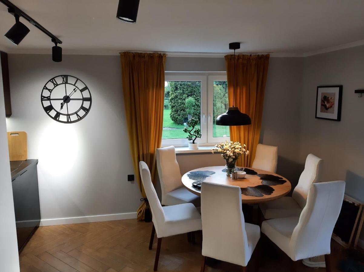 Apartament Willa Pod Sosnami Zator Przeciszow Esterno foto