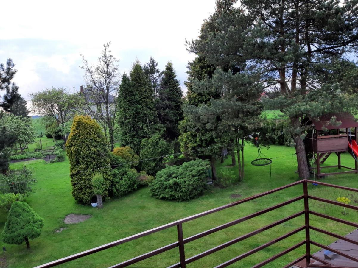 Apartament Willa Pod Sosnami Zator Przeciszow Esterno foto