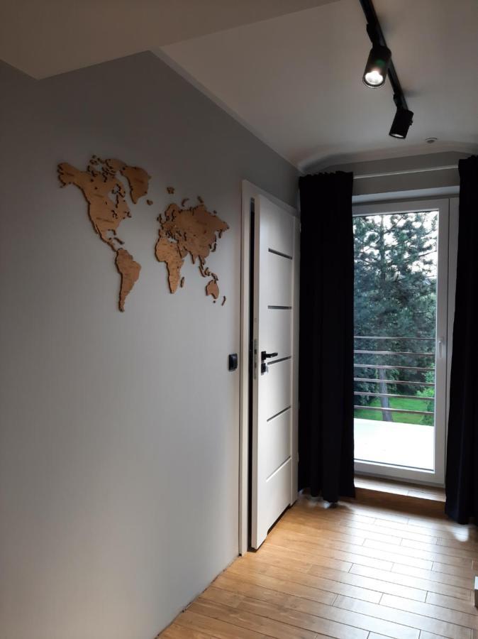 Apartament Willa Pod Sosnami Zator Przeciszow Esterno foto